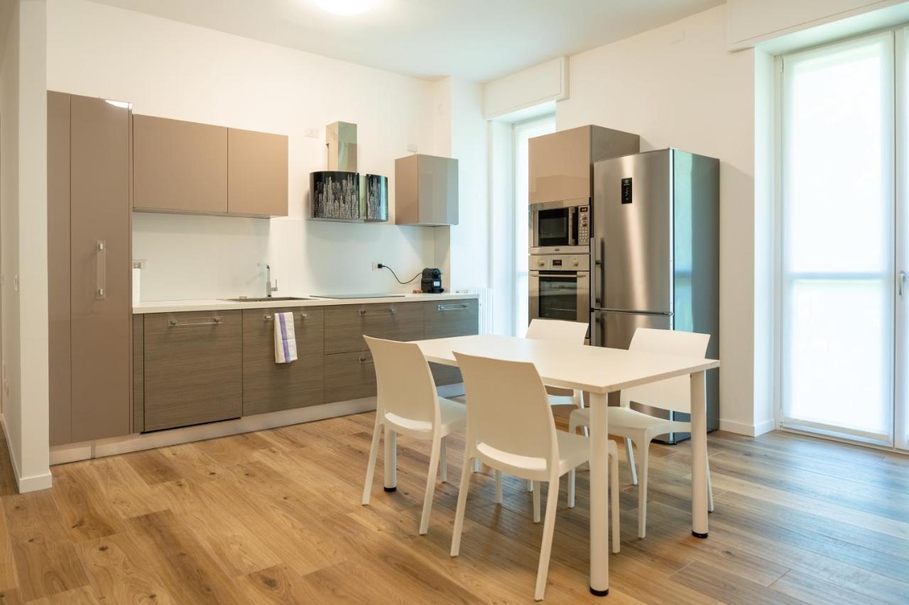 דירות מילאנו 15Min Metro Duomo - Rho Fiera - Skyscraper Kitchen מראה חיצוני תמונה